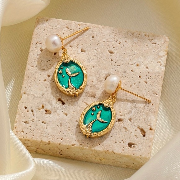 “Mermaid Profile & Tail” Pearl Cameo Silhouette Bubble Starfish Two-Way Earrings - Picture 5 of 10